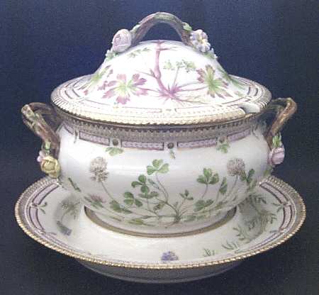 Flora Danica (1961 To Current) Tureen & Lid w/Underplate