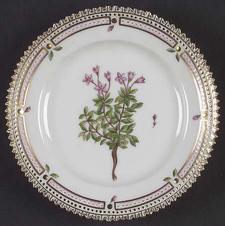 Flora Danica (1961 To Current) Bread & Butter Plate-Azalea procumbens L