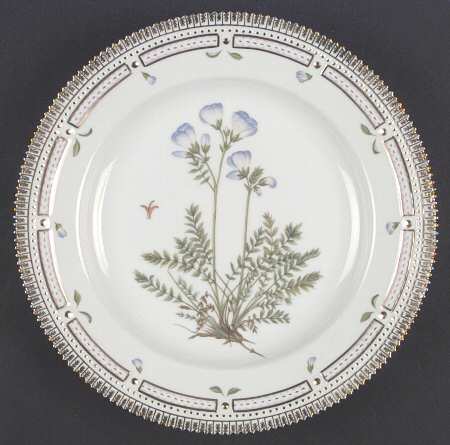 Flora Danica (1961 To Current) Dinner Plate