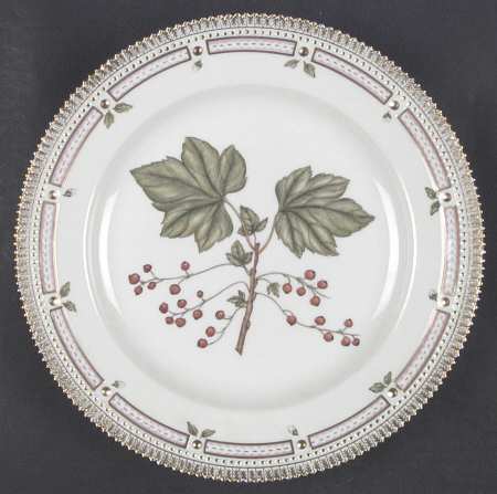 Flora Danica (1961 To Current) Dinner Plate