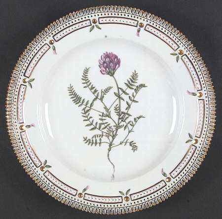 Flora Danica (1961 To Current) Dinner Plate