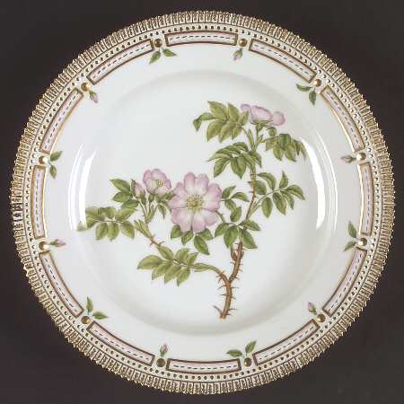 Flora Danica (1961 To Current) Dinner Plate