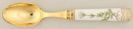 Flora Danica (1961 To Current) Dinner Spoon by Royal Copenhagen