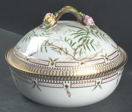 Flora Danica (1961 To Current) Round Covered Vegetable