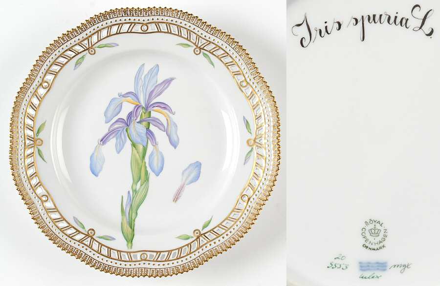 Flora Danica (1961 To Current) 10" Pierced Dinner Plate/Fruit Std-Iris spuria L-S