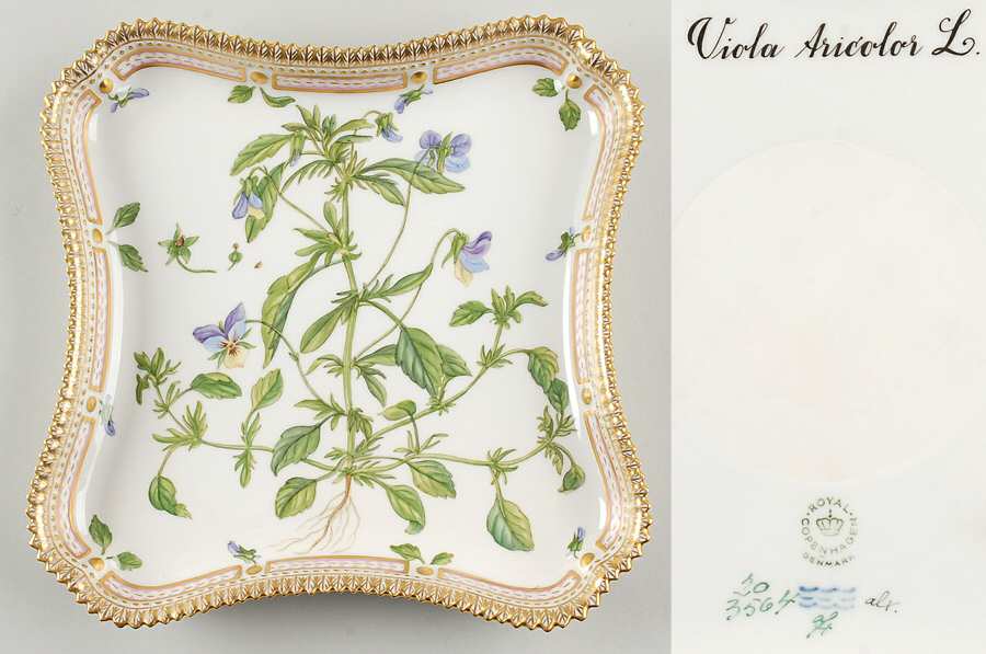 Flora Danica (1961 To Current) 9" Square Tray-Viola tricolor L