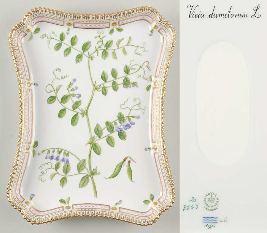 Flora Danica (1961 To Current) 11" Rectangular Tray-Vicia dumetorum L