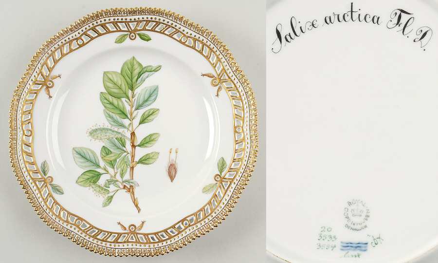 Flora Danica (1961 To Current) 9" Pierced Luncheon Plate/Fruit Std-Salix arctica