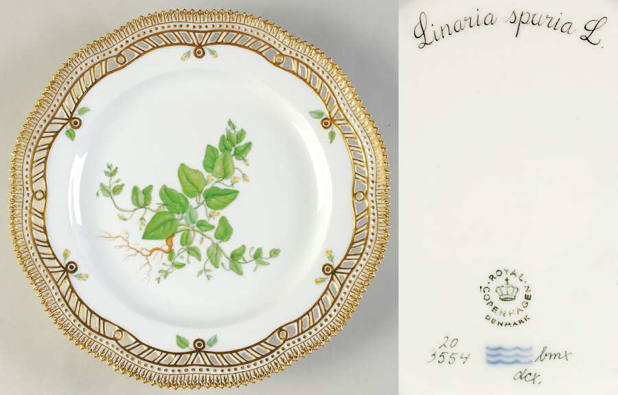 Flora Danica (1961 To Current) 9" Pierced Luncheon Plate/Fruit Std-Linaria spuria