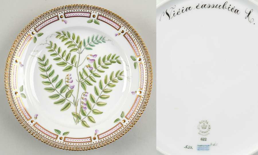 Flora Danica (1961 To Current) Luncheon Plate-Vicia cassubica L