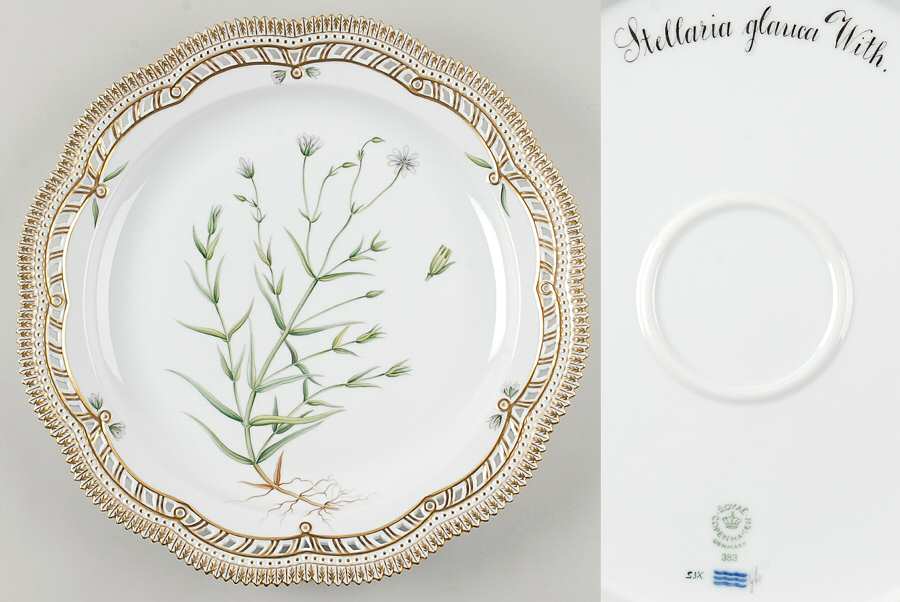 Flora Danica (1961 To Current) 13" Round Pierced Platter-Stellaria glauca With