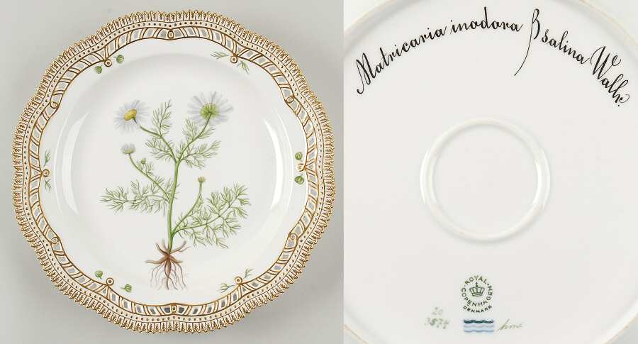 Flora Danica (1961 To Current) 11" Round Pierced Platter-Matricaria inodora B sal