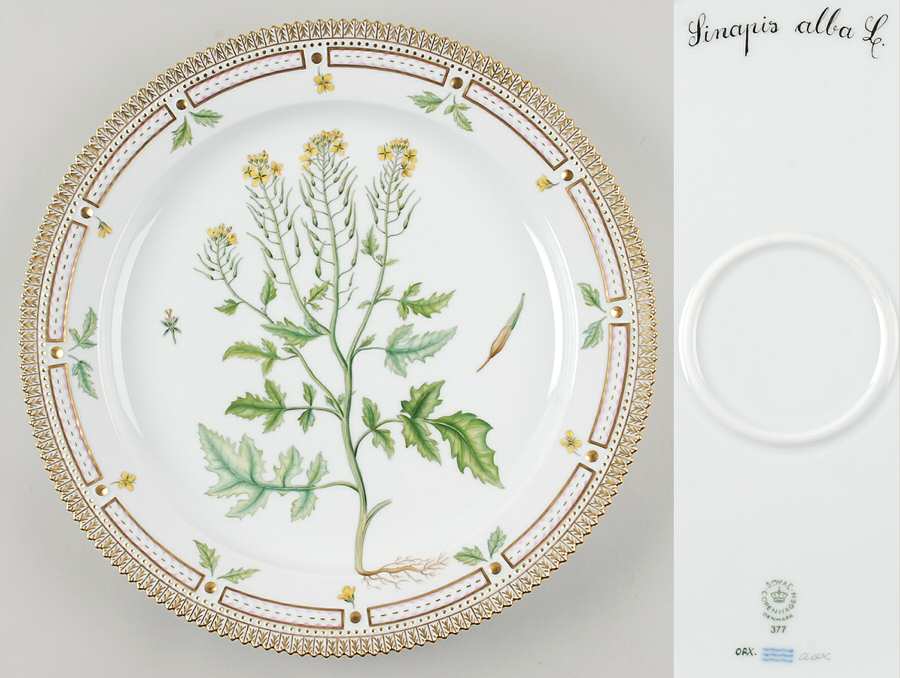 Flora Danica (1961 To Current) 14" Round Platter-Sinapis alba L