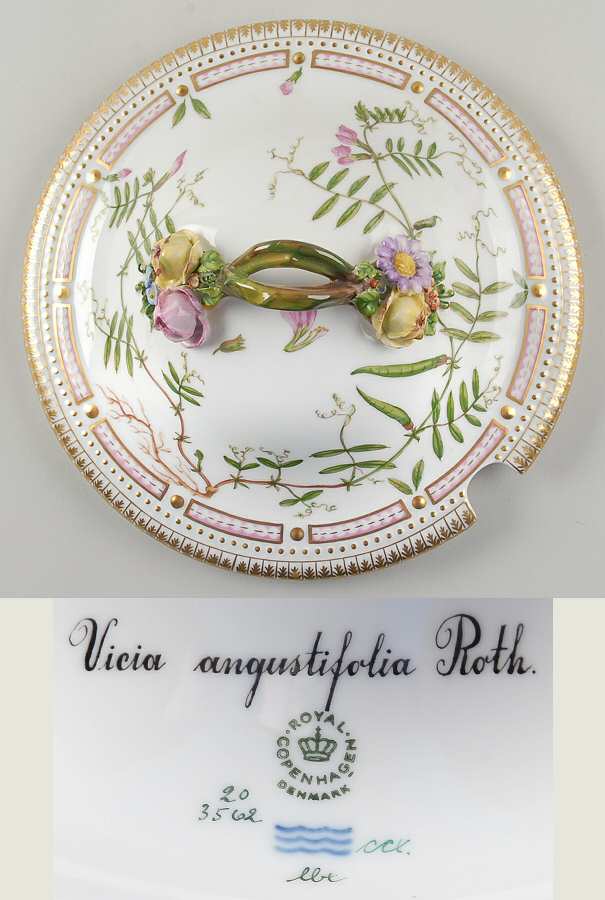Flora Danica (1961 To Current) Lid for 3 Qt Tureen-Trifolium fragiferum L.
