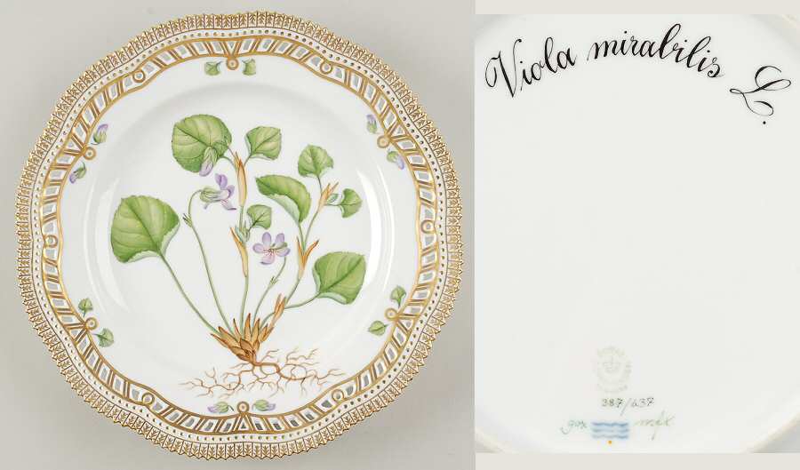 Flora Danica (1961 To Current) 10" Pierced Dinner Plate/Fruit Std-Viola mirabilis