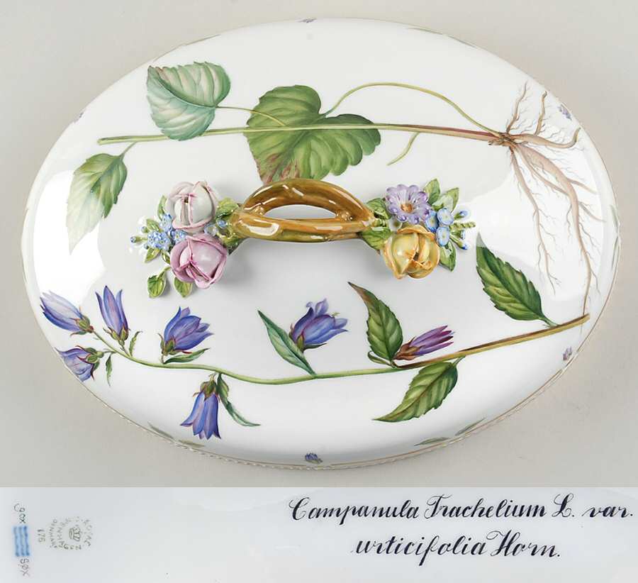 Flora Danica (1961 To Current) Lid for Oval Vegetable-Campanula Trachelium L