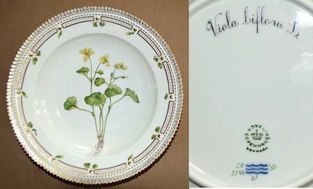 Flora Danica (1961 To Current) Rim Soup Bowl-Viola Biflora L.