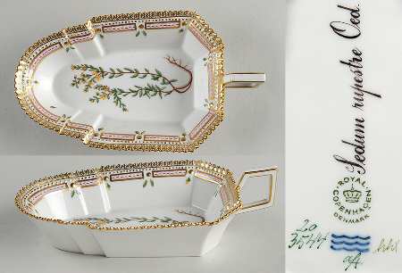 Flora Danica (1961 To Current) 8" Pickle/Accent Dish-Sedum rupestre Oed by Royal Copenhagen