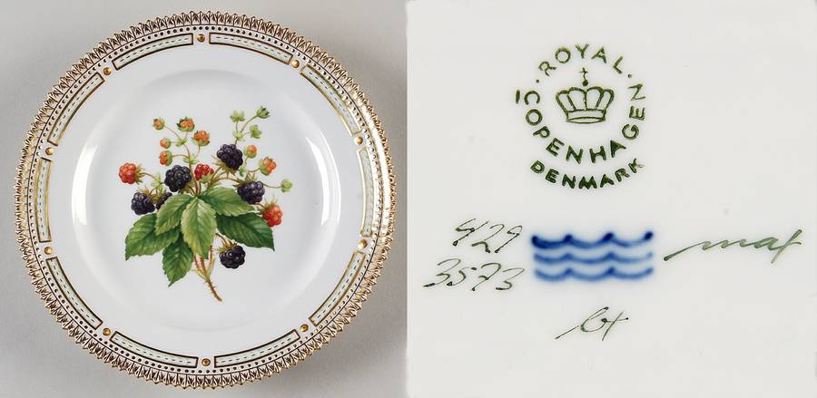 Flora Danica (1961 To Current) Salad/Fruit Plate-Blackberry