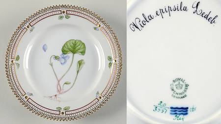 Flora Danica (1961 To Current) Dessert/Pie Plate-Viola epipsila Ledeb.