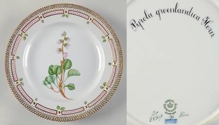 Flora Danica (1961 To Current) Dinner Plate-Pyrola groeenlandica Horn.