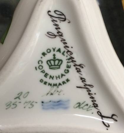 Flora Danica (1961 To Current) Triangular Custard Cup-Pingvicula alpina L.