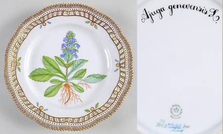 Flora Danica (1961 To Current) 10" Pierced Dinner Plate/Fruit Std-Ajuga genevensi