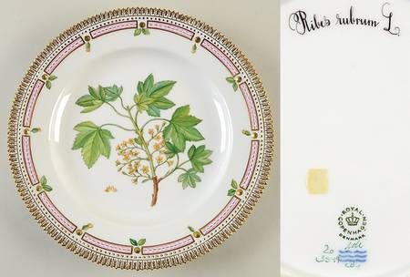 Flora Danica (1961 To Current) Dinner Plate-Ribes rubrum L