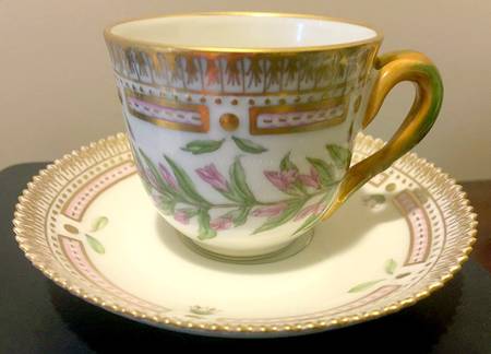 Flora Danica (1961 To Current) Flat Demitasse Cup & Saucer-Euphrasig odontitesl