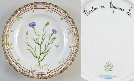 Flora Danica (1961 To Current) Dinner Plate-Centaurea Cyanus L