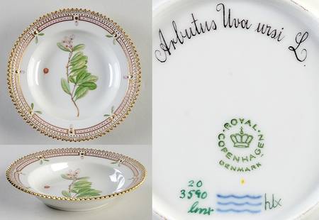 Flora Danica (1961 To Current) Rim Fruit/Soup Bowl-Arbutus Uva ursi L.