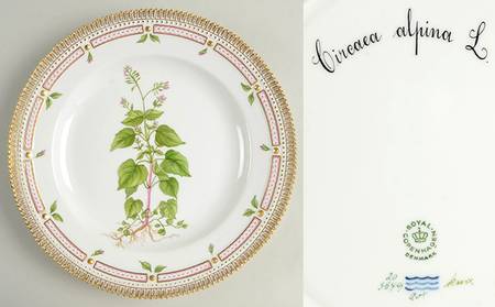 Flora Danica (1961 To Current) Dinner Plate-Cireaea alpina L.