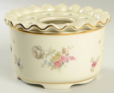 Frijsenborg 2 Piece Warmer Stand