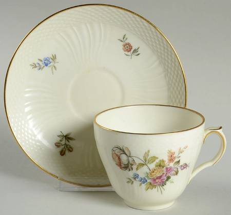 Frijsenborg Flat Cup & Saucer Set