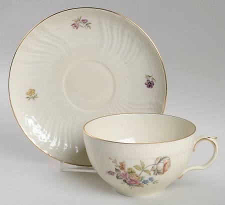 Frijsenborg Oversized Cup & Saucer Set