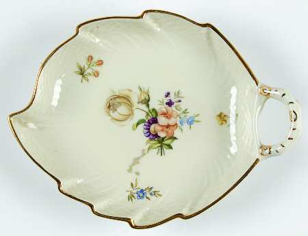 Frijsenborg Leaf Shape Pickle Dish