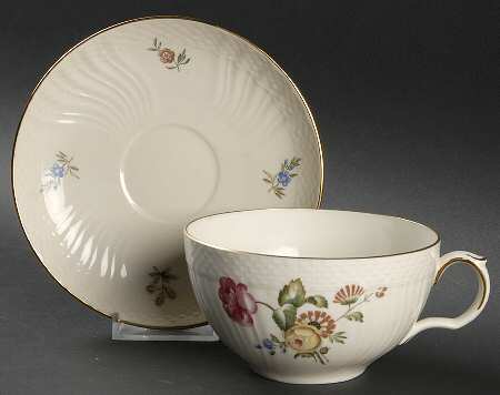 Frijsenborg Oversized Cup & Saucer Set