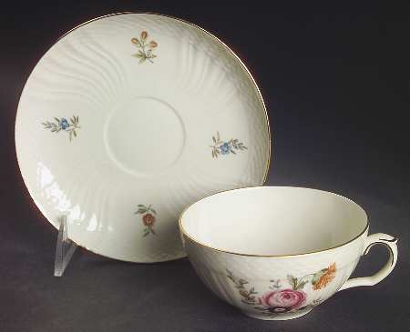 Frijsenborg Flat Cup & Saucer Set
