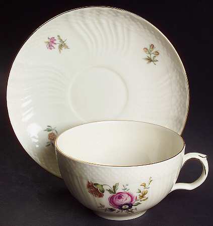 Frijsenborg Oversized Cup & Saucer Set