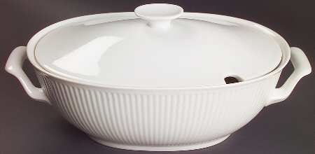 Georgiana Oval Tureen & Lid