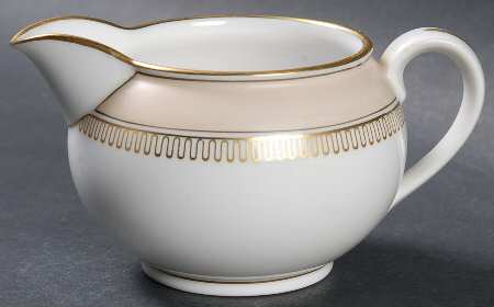 Giselle Mini Creamer