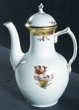 Golden Basket Coffee Pot & Lid