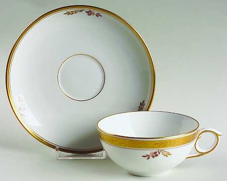 Golden Basket Flat Cup & Saucer Set