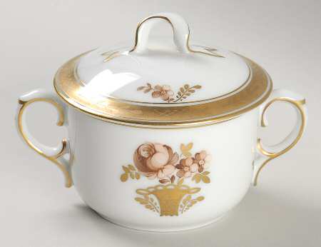 Golden Basket Cream Soup Bowl & Lid Set