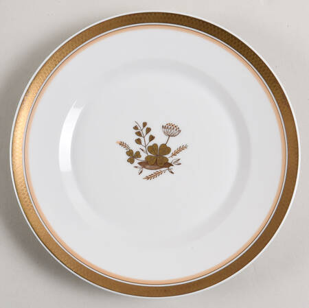 Golden Clover (White) Luncheon Plate