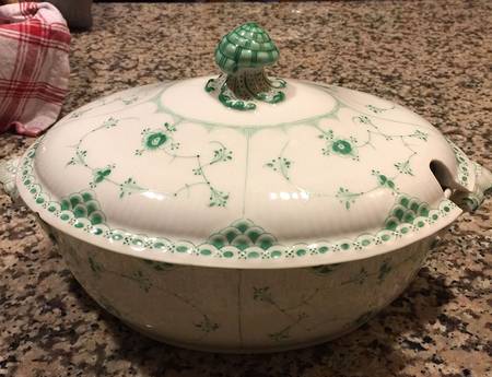 Green Fluted Oval Tureen & Lid