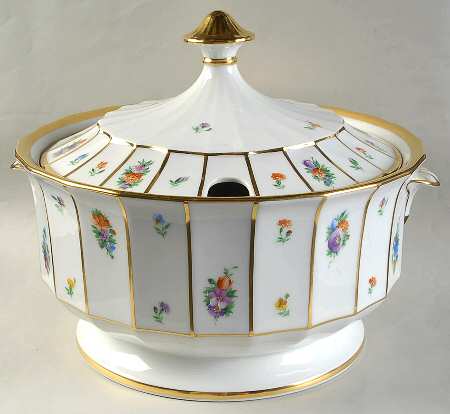 Henriette Tureen &  Lid