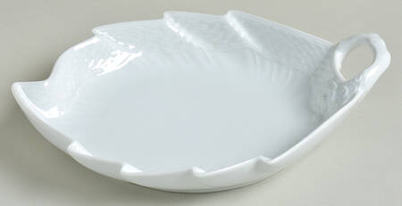 Josephine White 9" Leaf Dish
