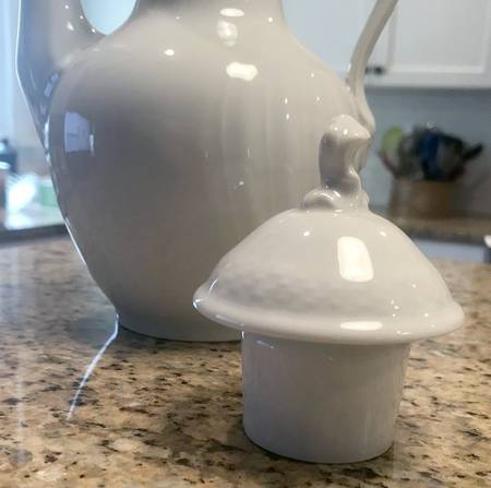 Josephine White Lid for Small Coffee Pot