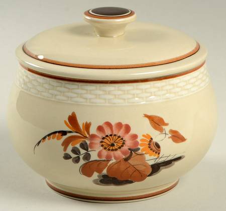 Knud Sugar Bowl & Lid